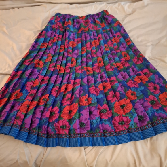 Andrea Gayle Petites Women's Floral Pleated Skirt - Multicolor - Picture 6 of 8